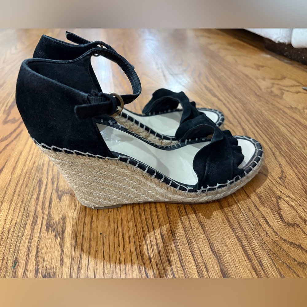 Marc Fisher Wedges